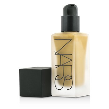 NARS ALL DAY LUMINOUS WEIGHTLESS FOUNDATION - #SYRACUSE (MED/DARK 1)  30ML/1OZ